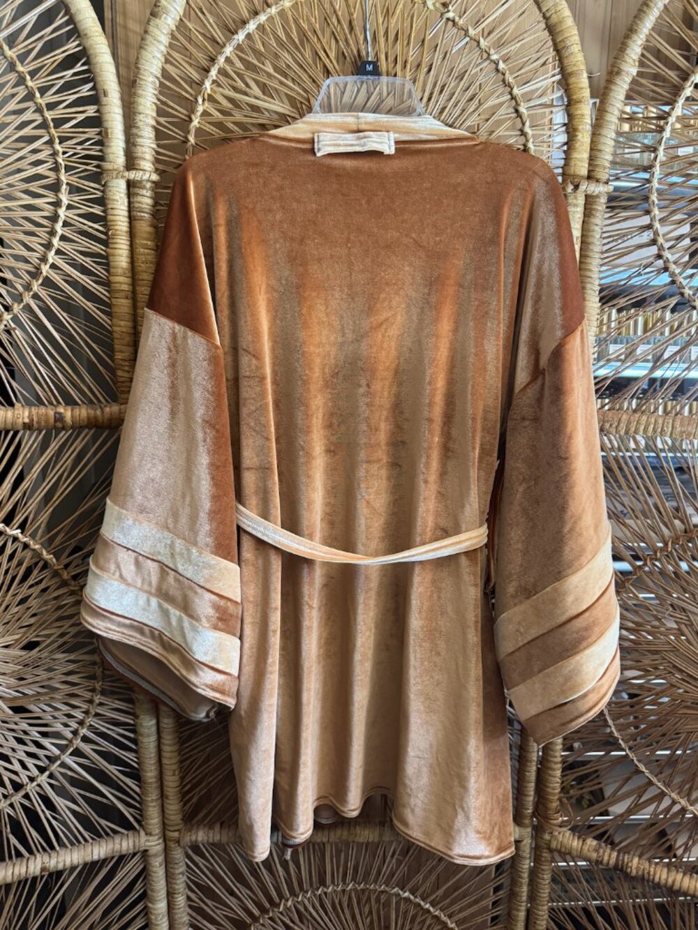 Solstice Intimates Velvet Short Robe | Peach | One Size - Picture 6 of 7